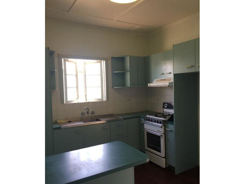297 Eldon Street, Berserker QLD 4701